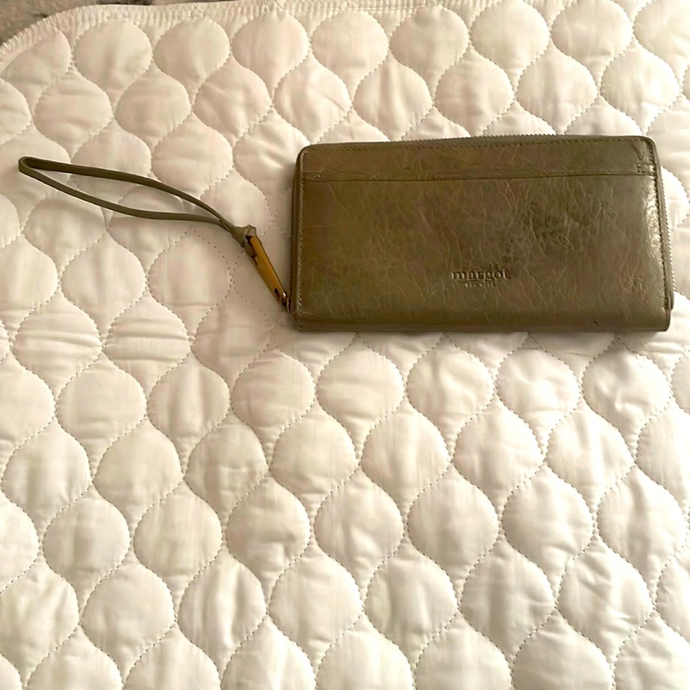 Margot wallet